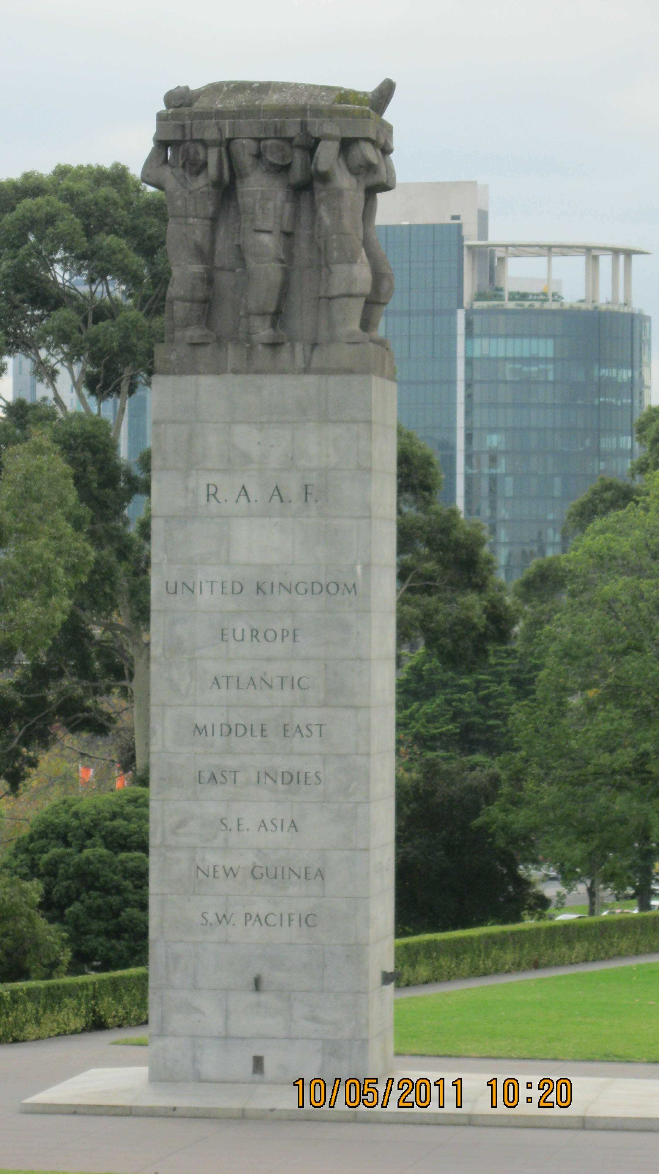 محوطه نماد کشته شدگان استرالیا در شهر ملبورن